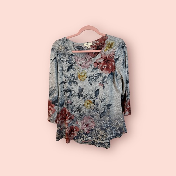 A lovely top by Style & Co in size medium - Picture 1 of 6